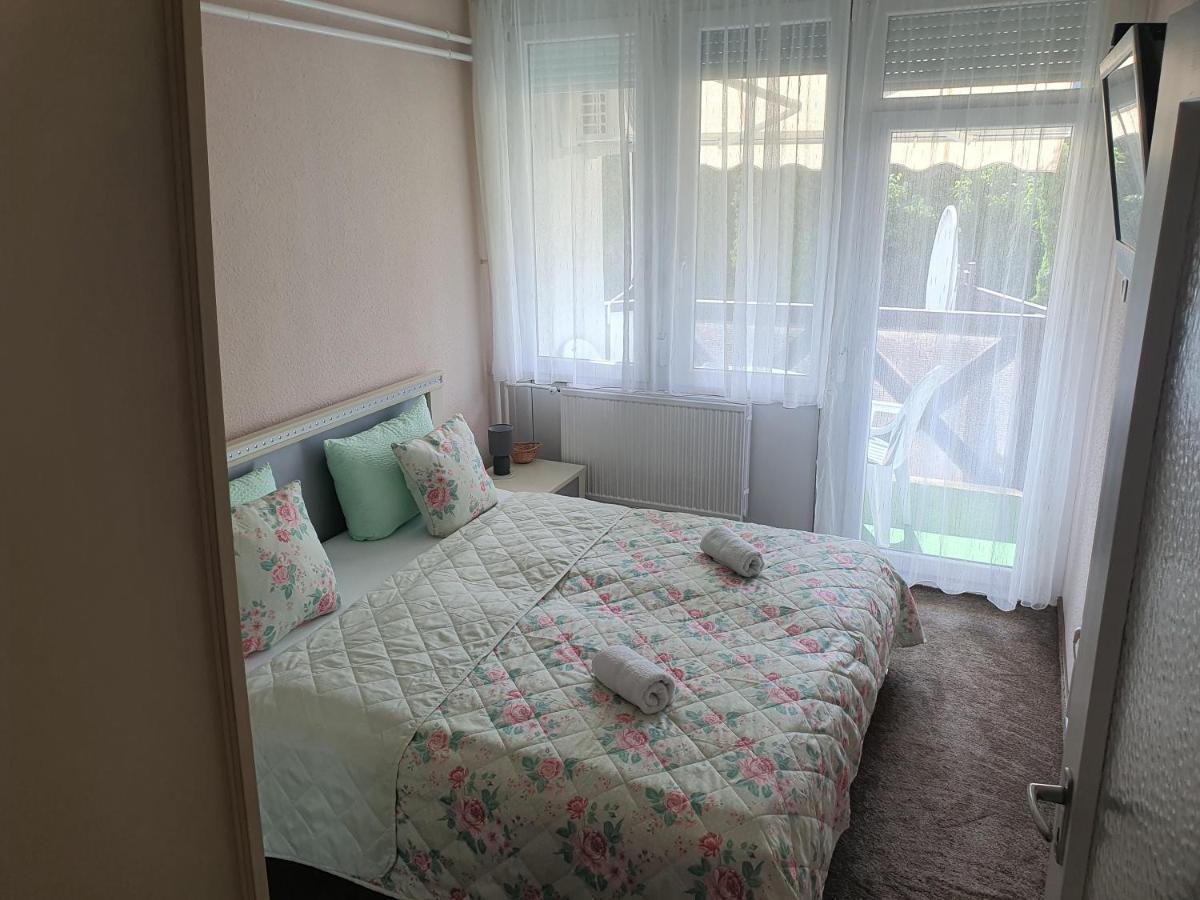 Flower Apartment Hévíz Esterno foto